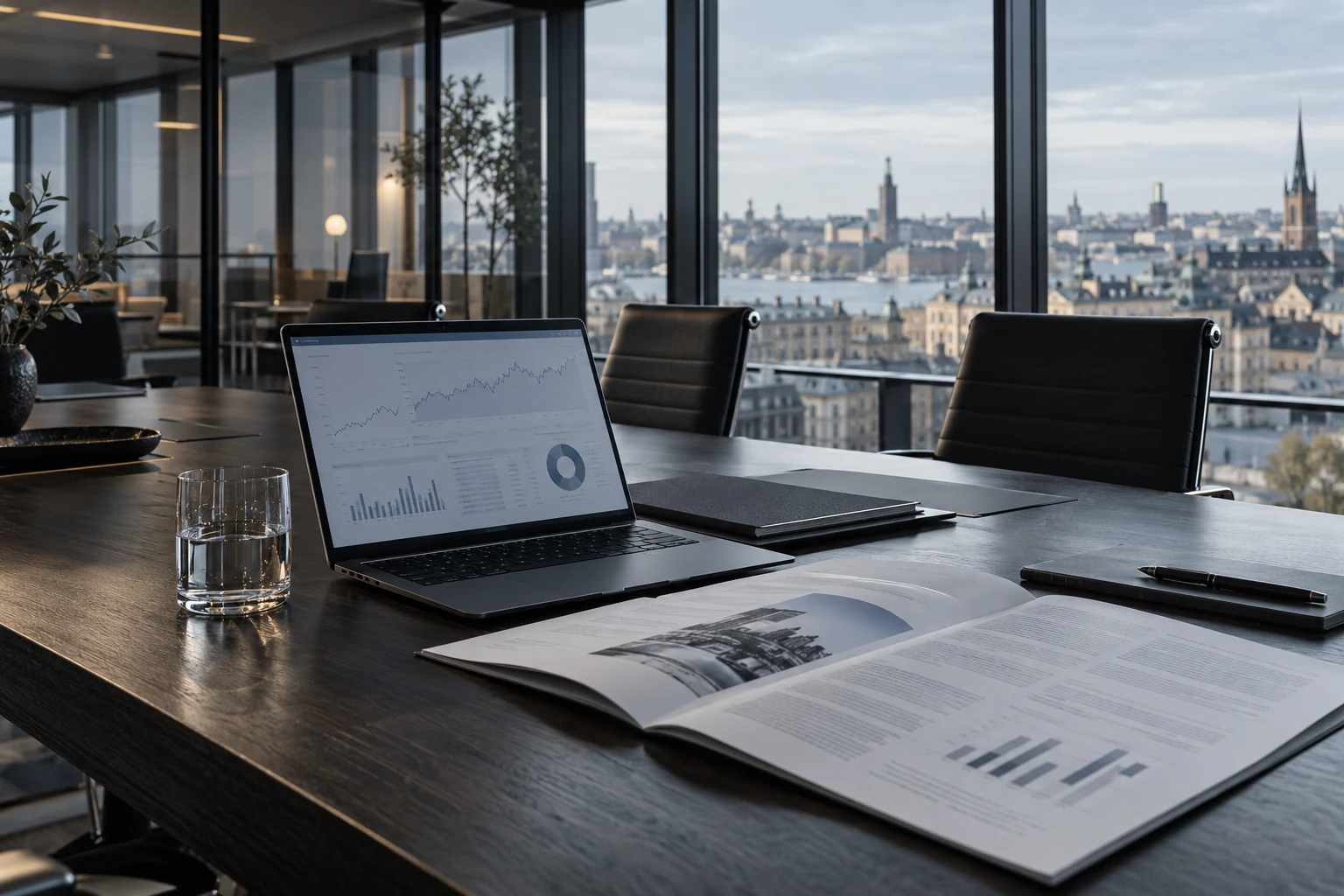 Finansiell analys och rapportering i en modern huvudkontorsmiljö